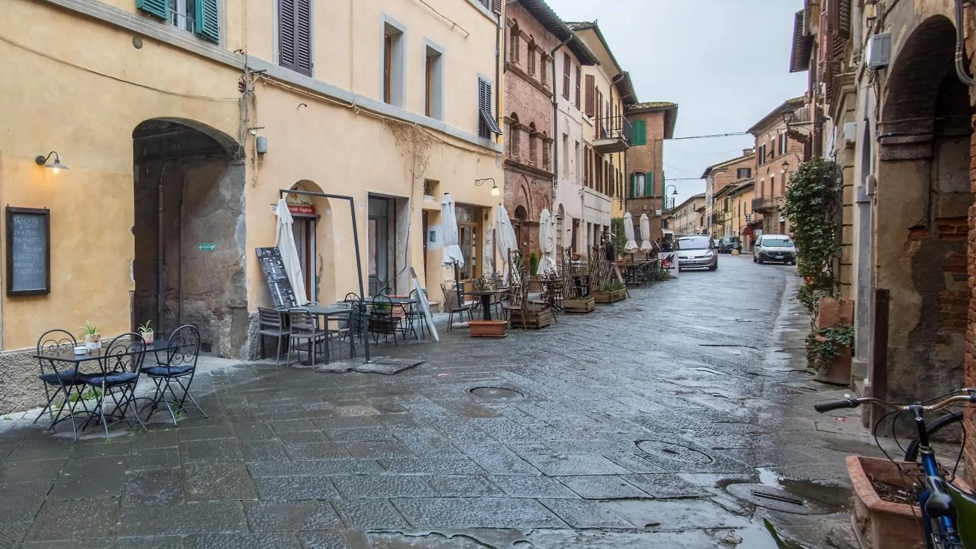 La Casa Gialla Di Buonconvento Italia