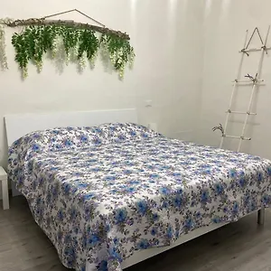 Appartamento La Petite Maison, Usigliano